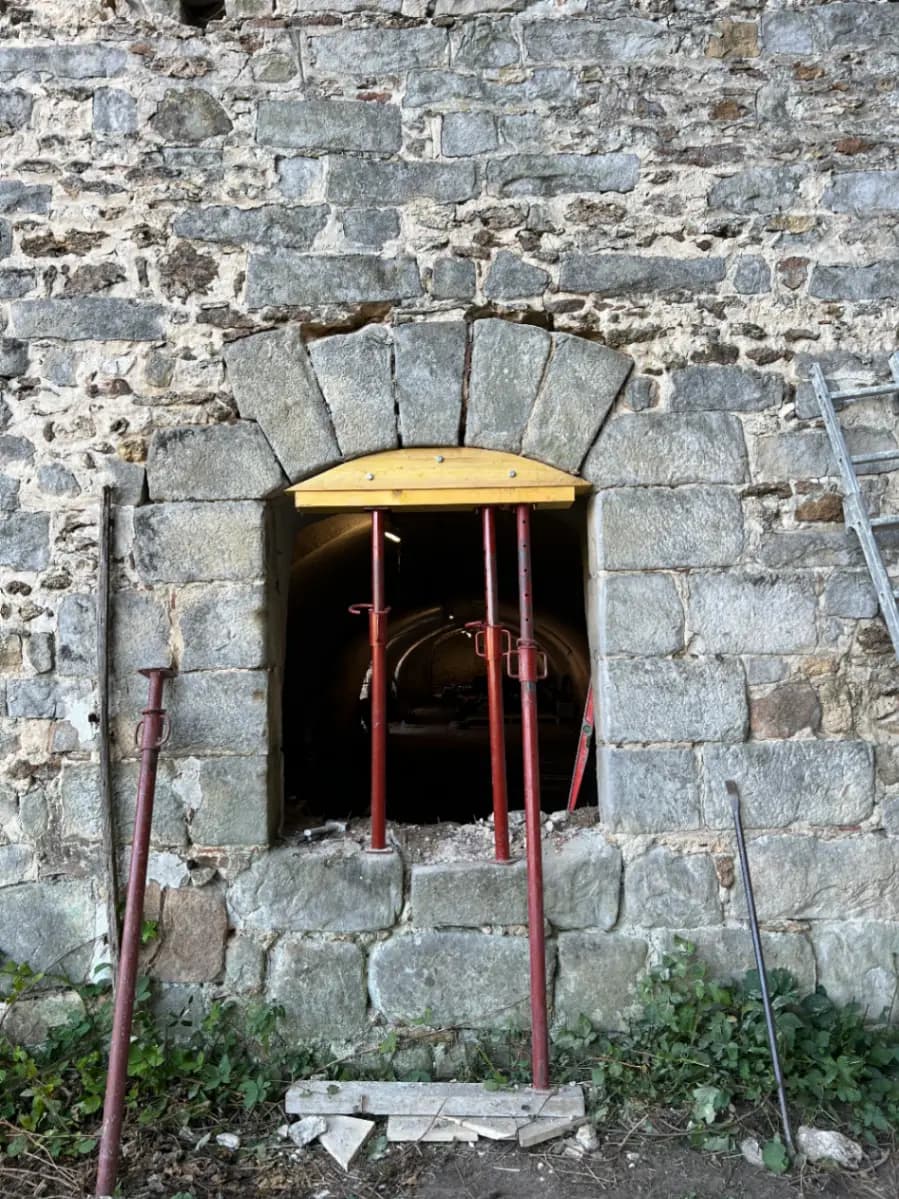 Modification d'une ouverture en porte